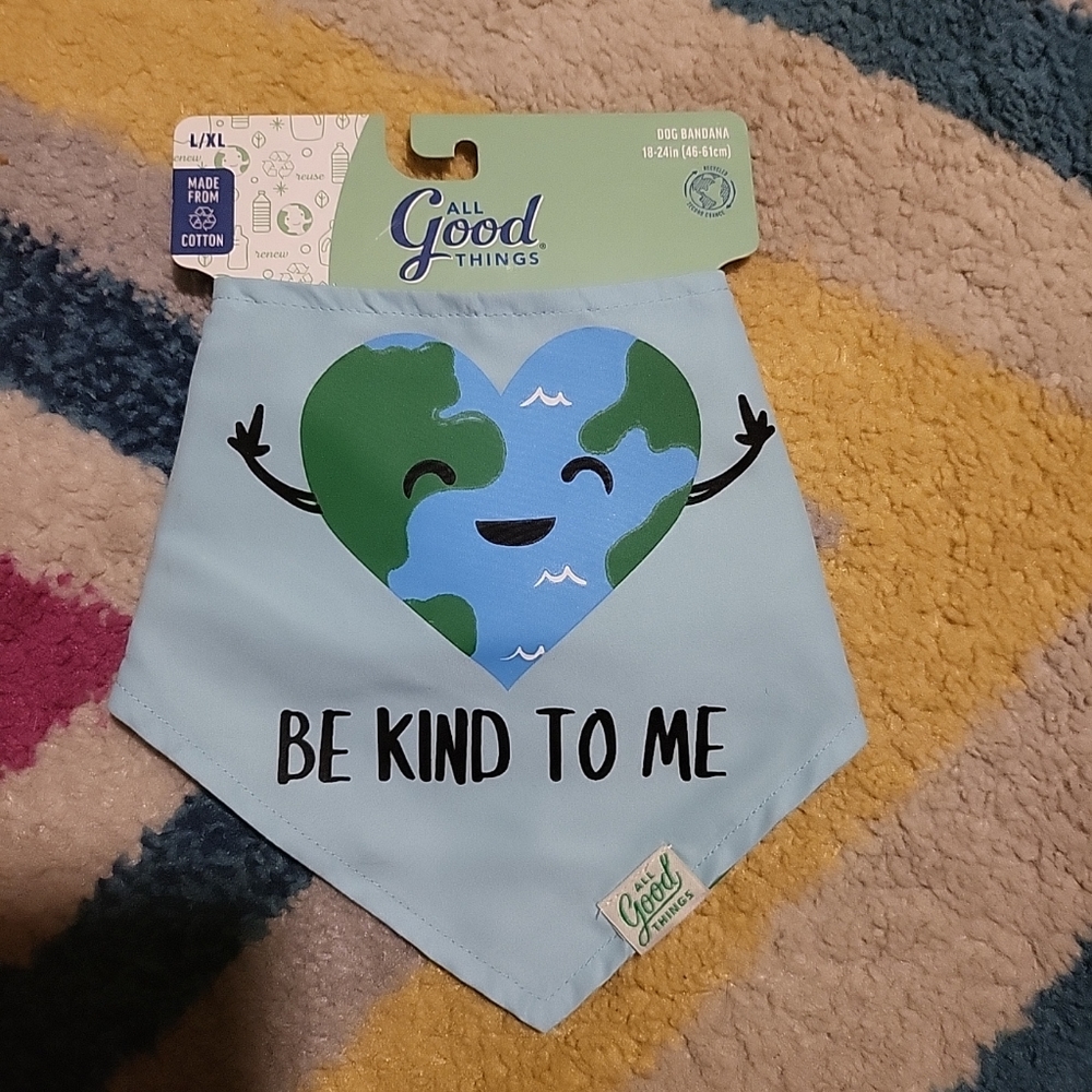 NWT All Good Things Dog L/XL Bandana Earth Heart "Be Kind To Me"